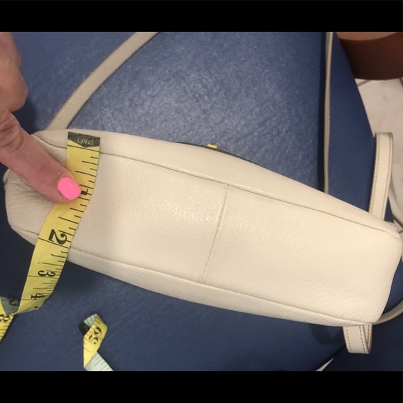 Fossil Sydney leather crossbody robot - Picture 12 of 16